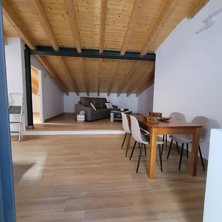 Maitea- Aita- Sierra * Gata