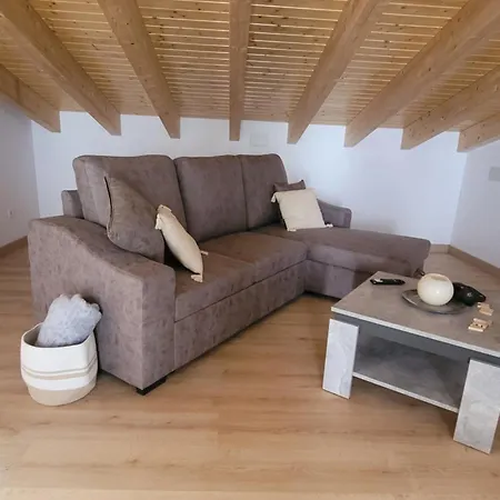 Maitea- Aita- Sierra